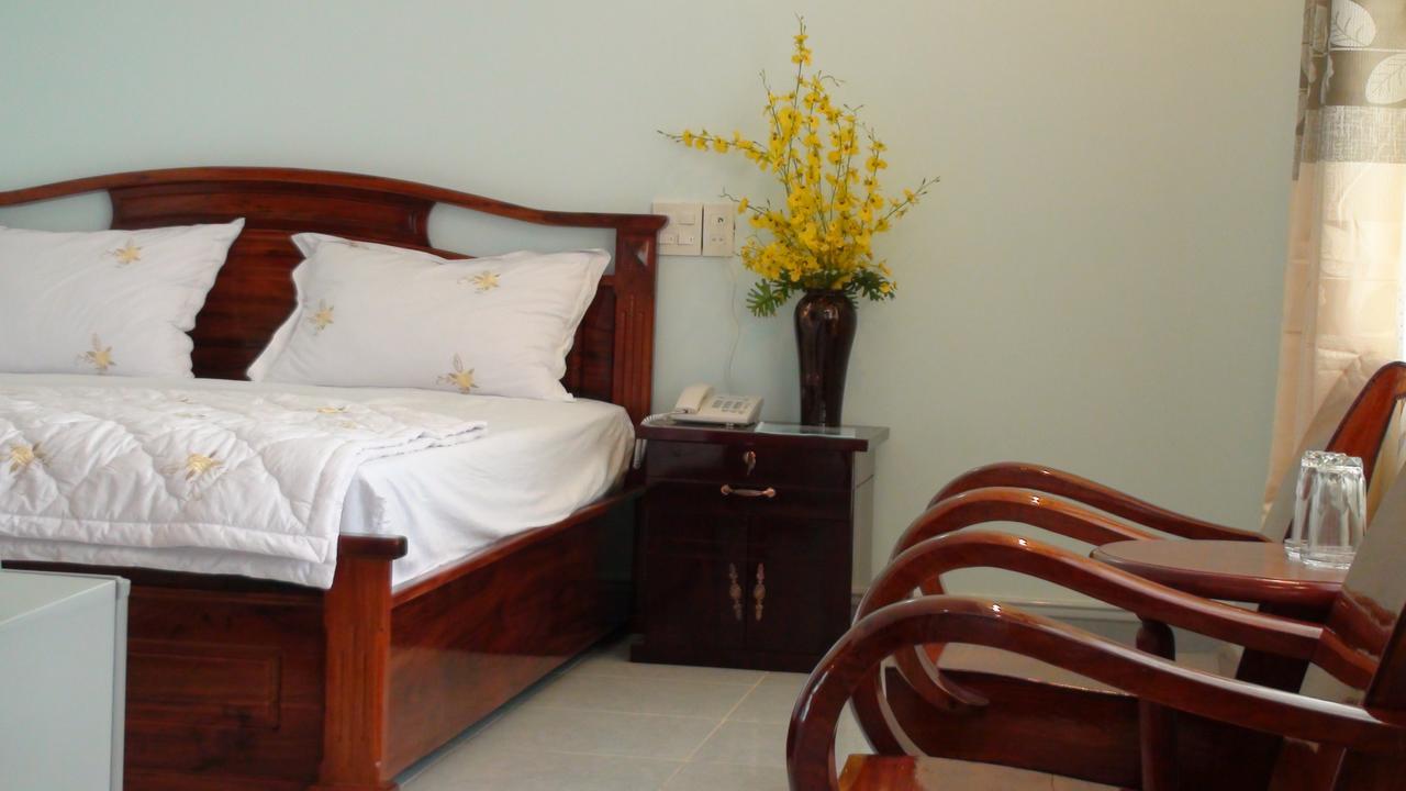 Thy Hung Hotel Tuy Hoa Esterno foto